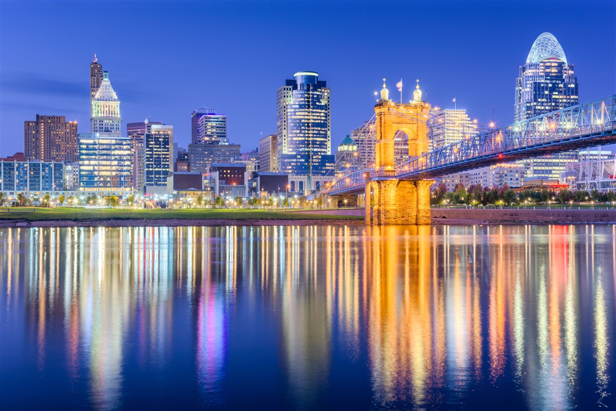 Fototapet cincinnati nocą