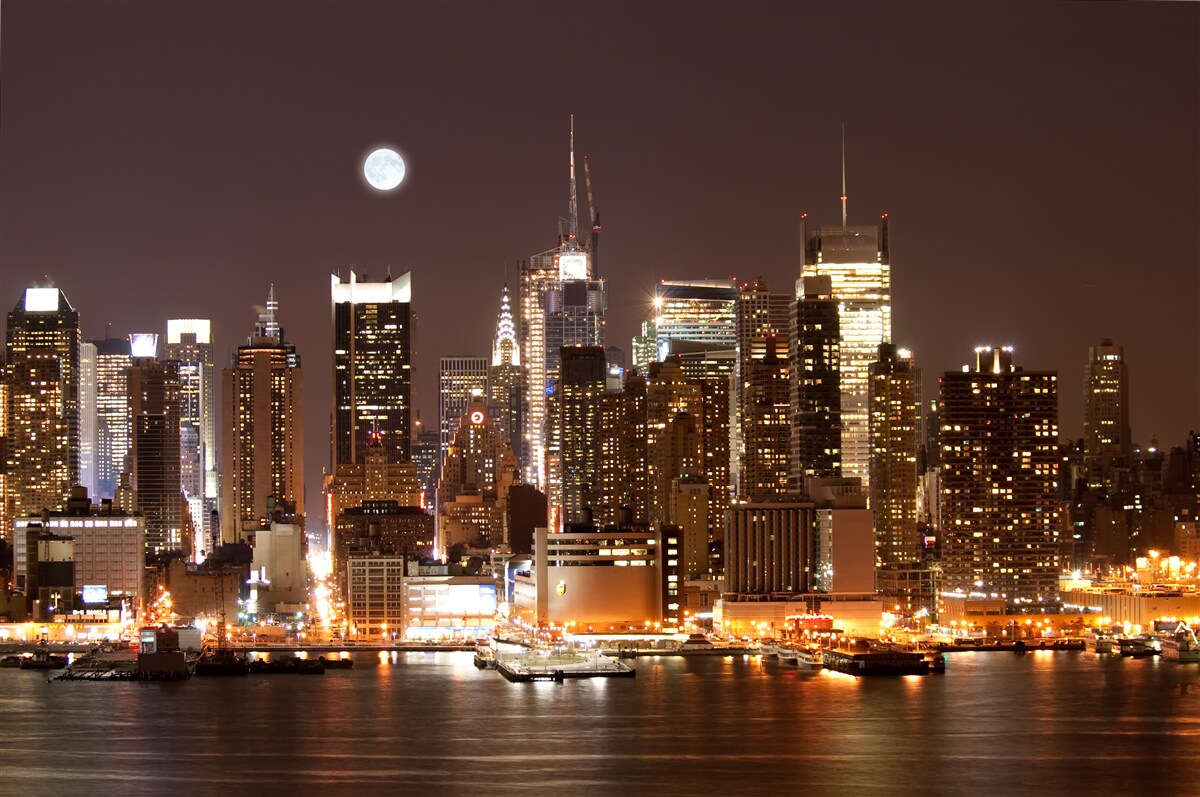 Fototapet vedere panoramică magnifică a manhattanului noaptea