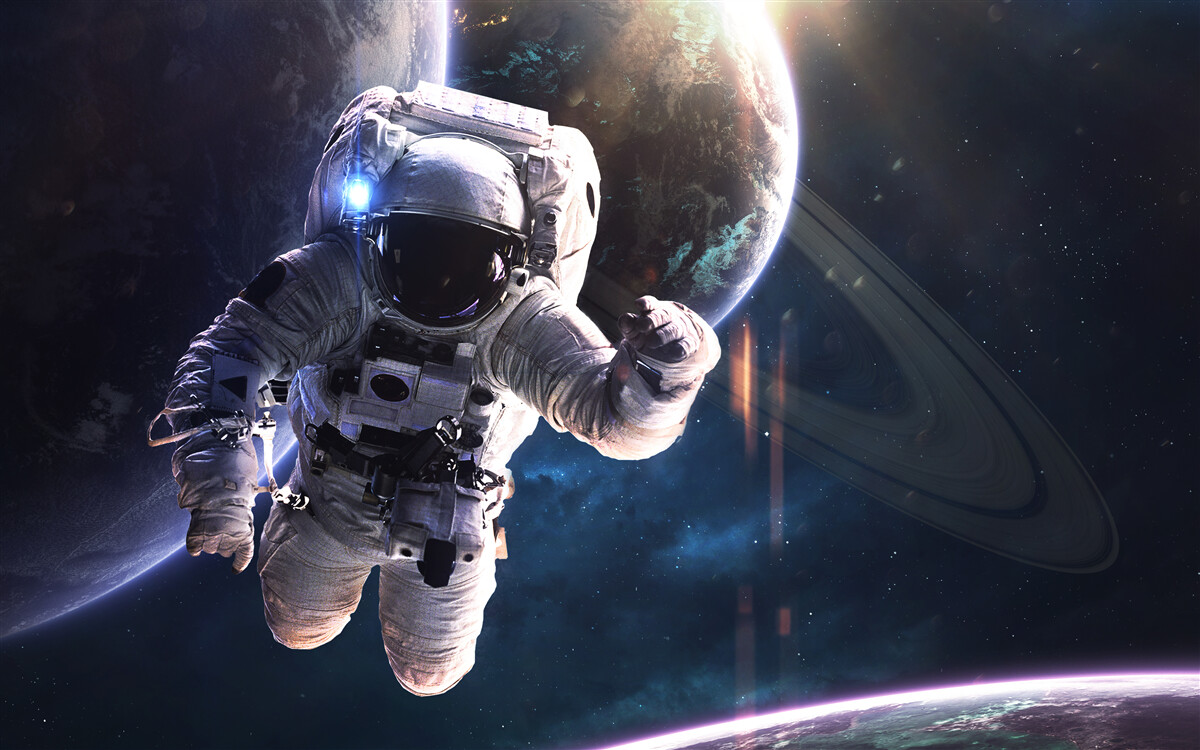 Fototapet astronaut pozând în fața lui jupiter