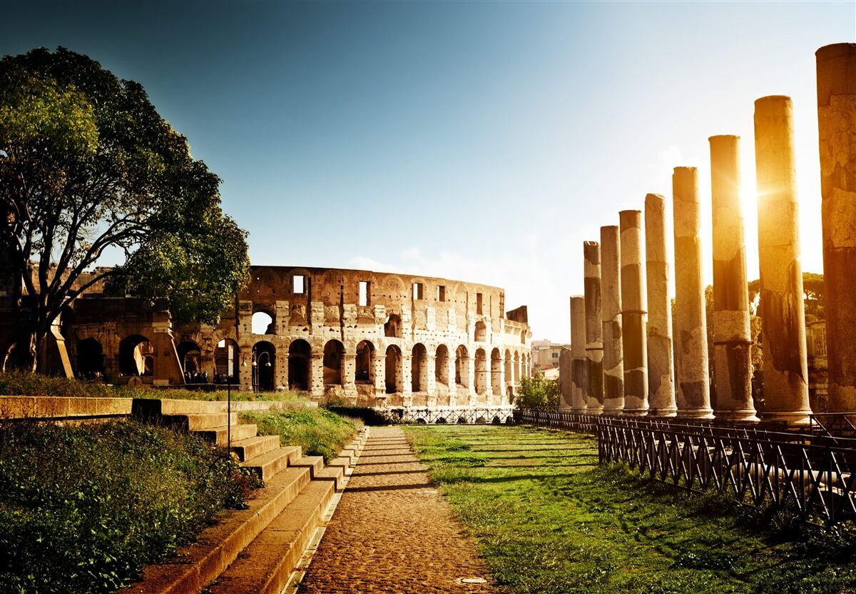 Fototapet apus de soare la colosseumul roman