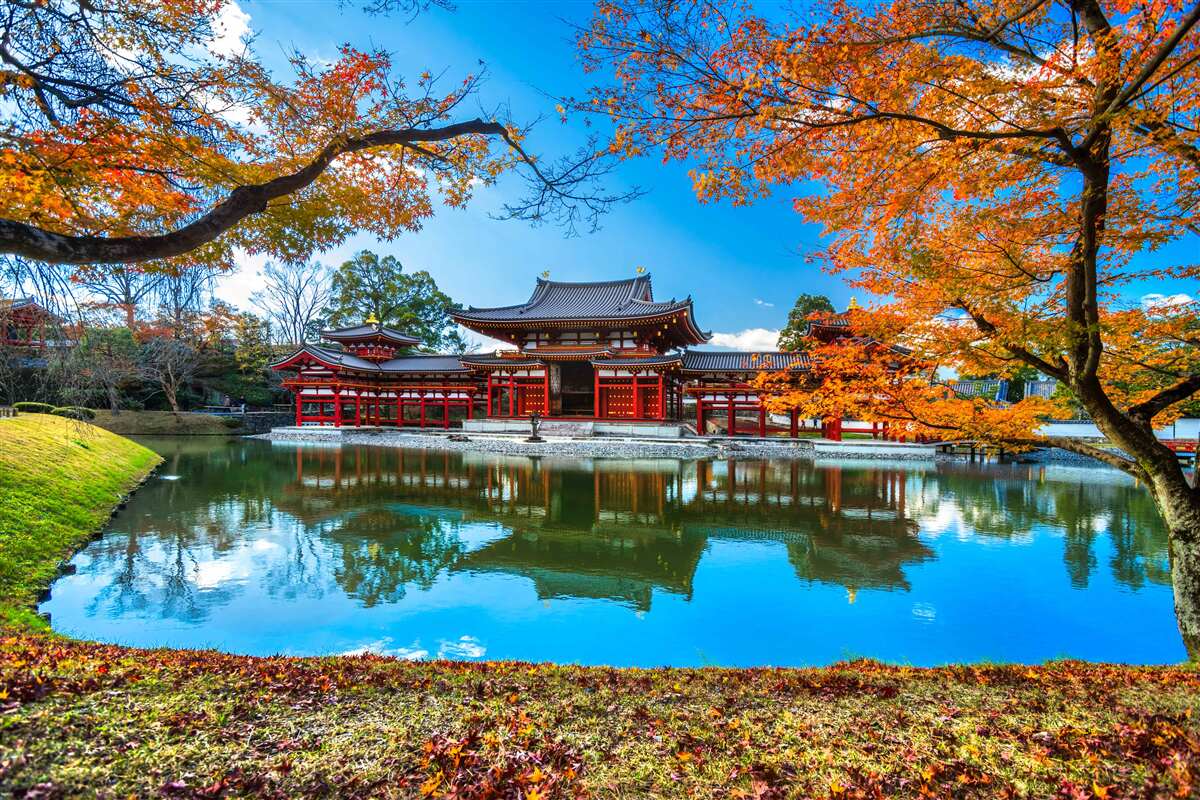 Fototapet reflecție de toamnă într-un parc japonez