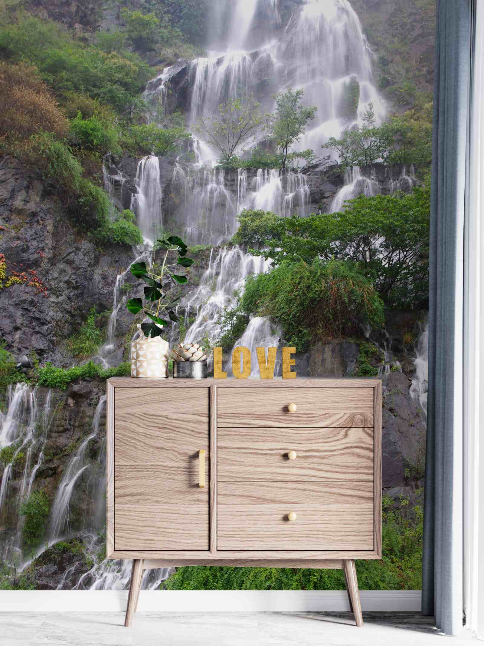 Fototapet cascadă montană spectaculoasă cu cascade