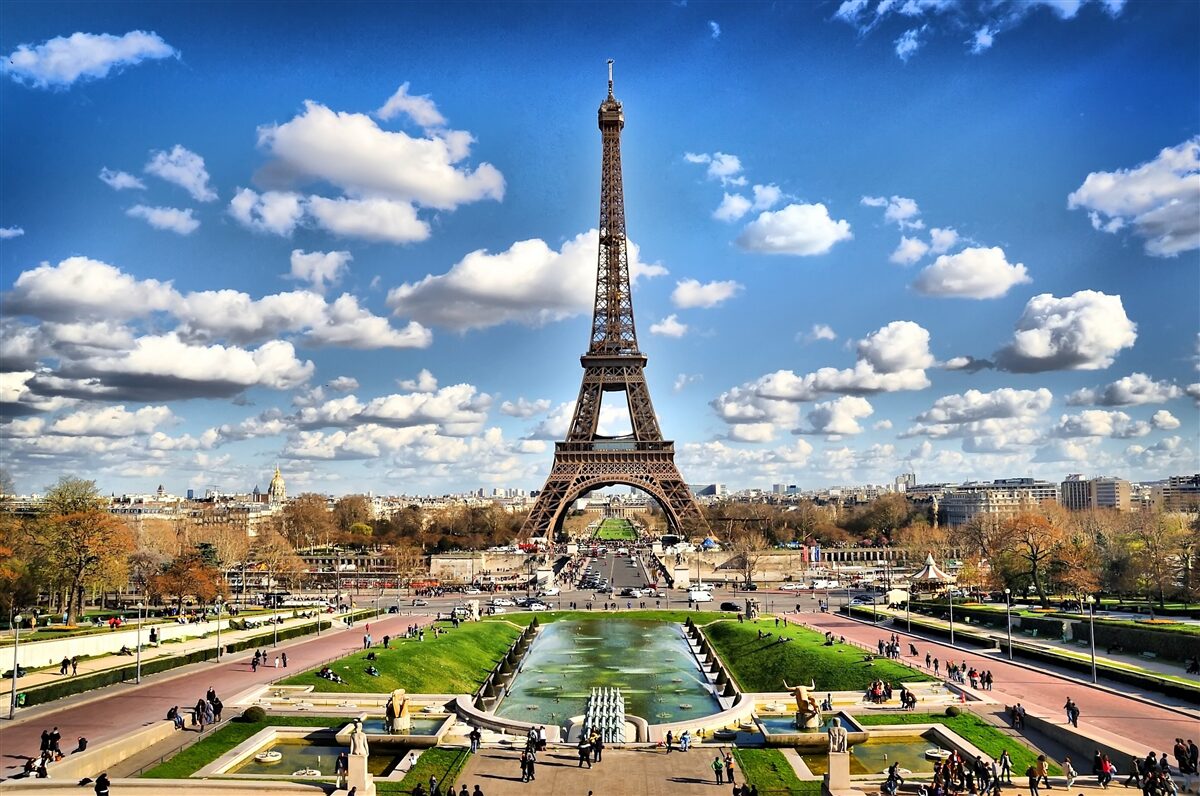 Fototapet vedere de vară a Parisului