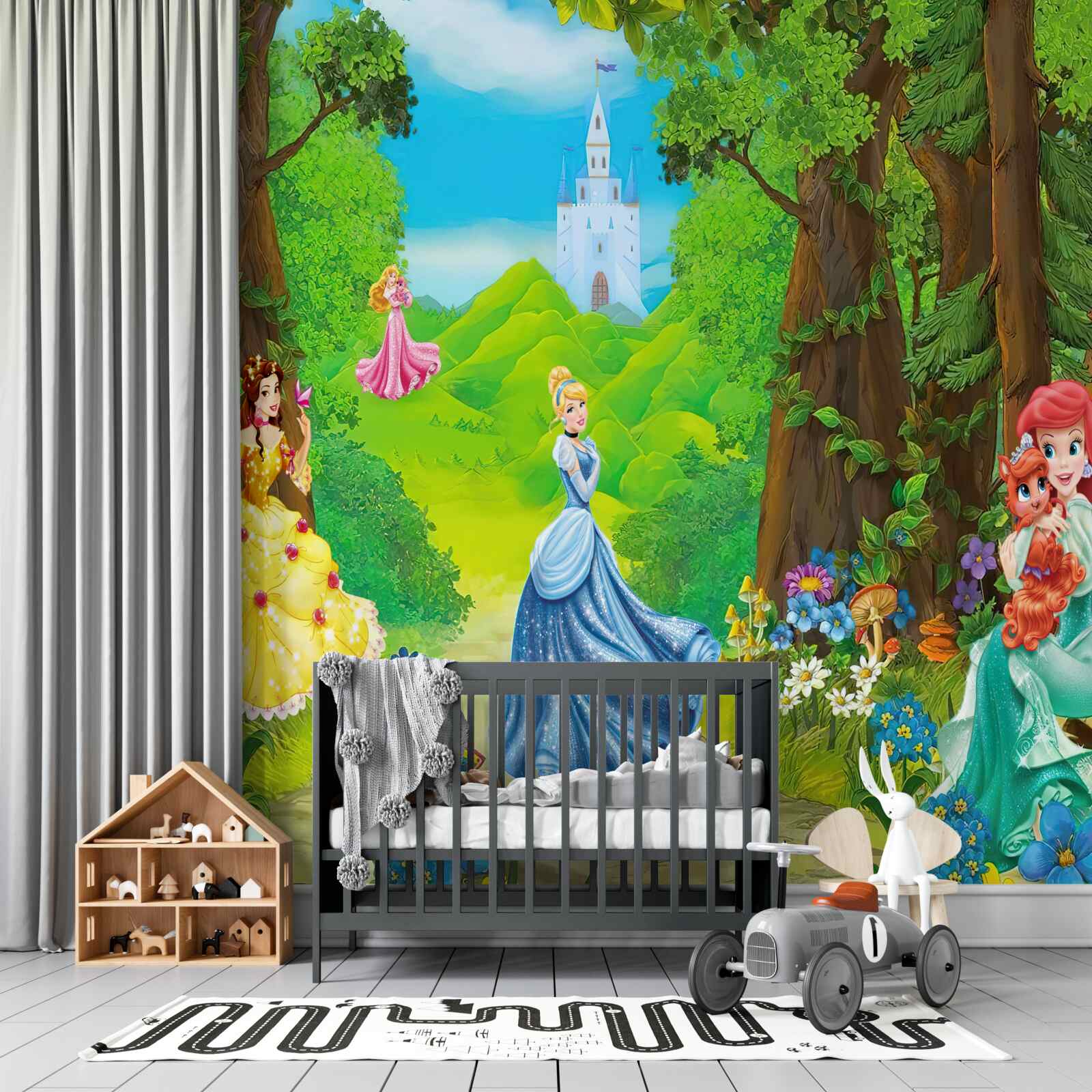 Fototapet prințesele din desenele animate disney fac o plimbare în pădure