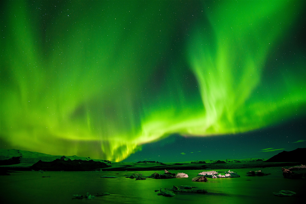 Fototapet aurora boreală captivantă și magnifică